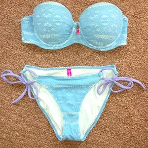 VS lace bikini set